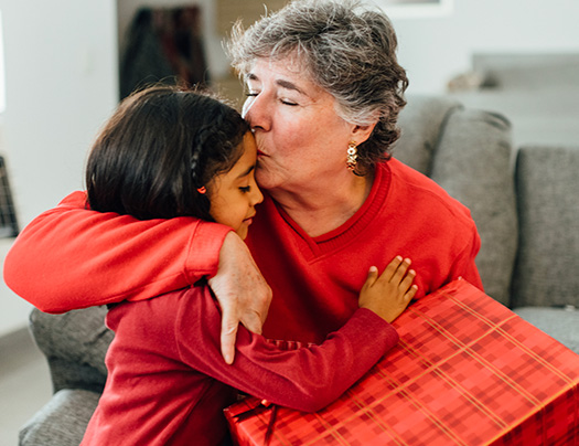 Une dame et une petite fille