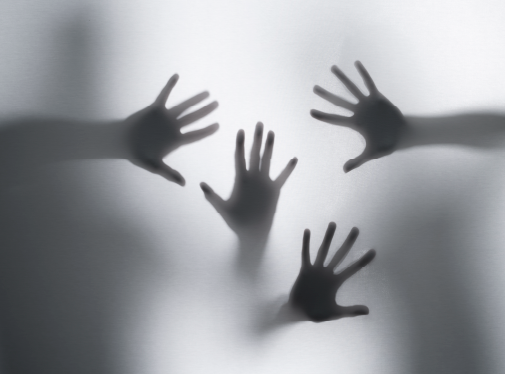image en noir et blanc de mains