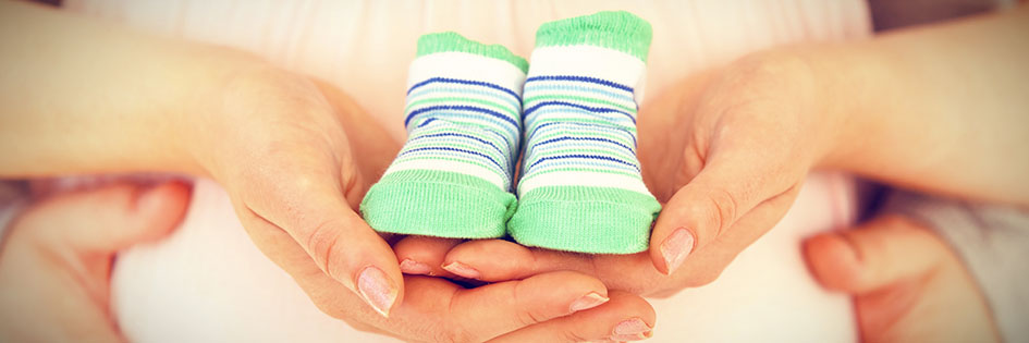 image d'illustration : des chaussons en laine pour bébés
