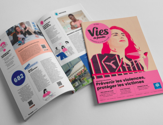 photo qui représente la revue : la 1ère de couverture plus la revue ouverte