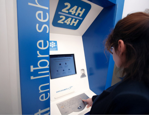 Borne libre-service