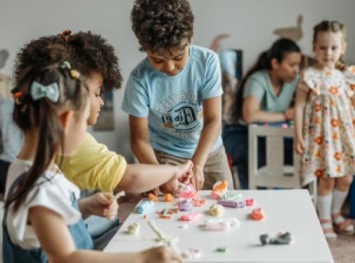 Aide pour vous installer en Maison d’assistants maternels